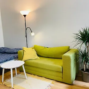 https://comfy-apartment.krakowhotelspoland.com